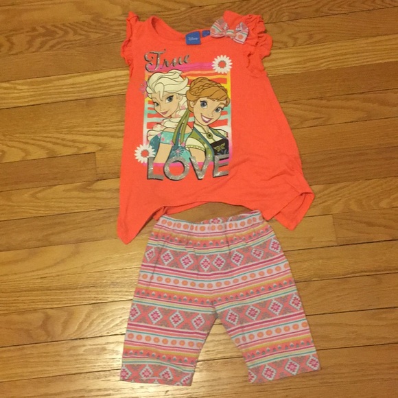 Disney Other - DISNEY Elsa & Anna shirt with matching bike shorts